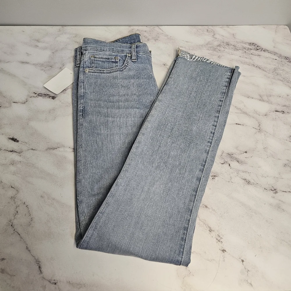 Frame Denim Le High Straight Leg Flare Light Blue Jeans 26 NWT - Picture 4 of 9